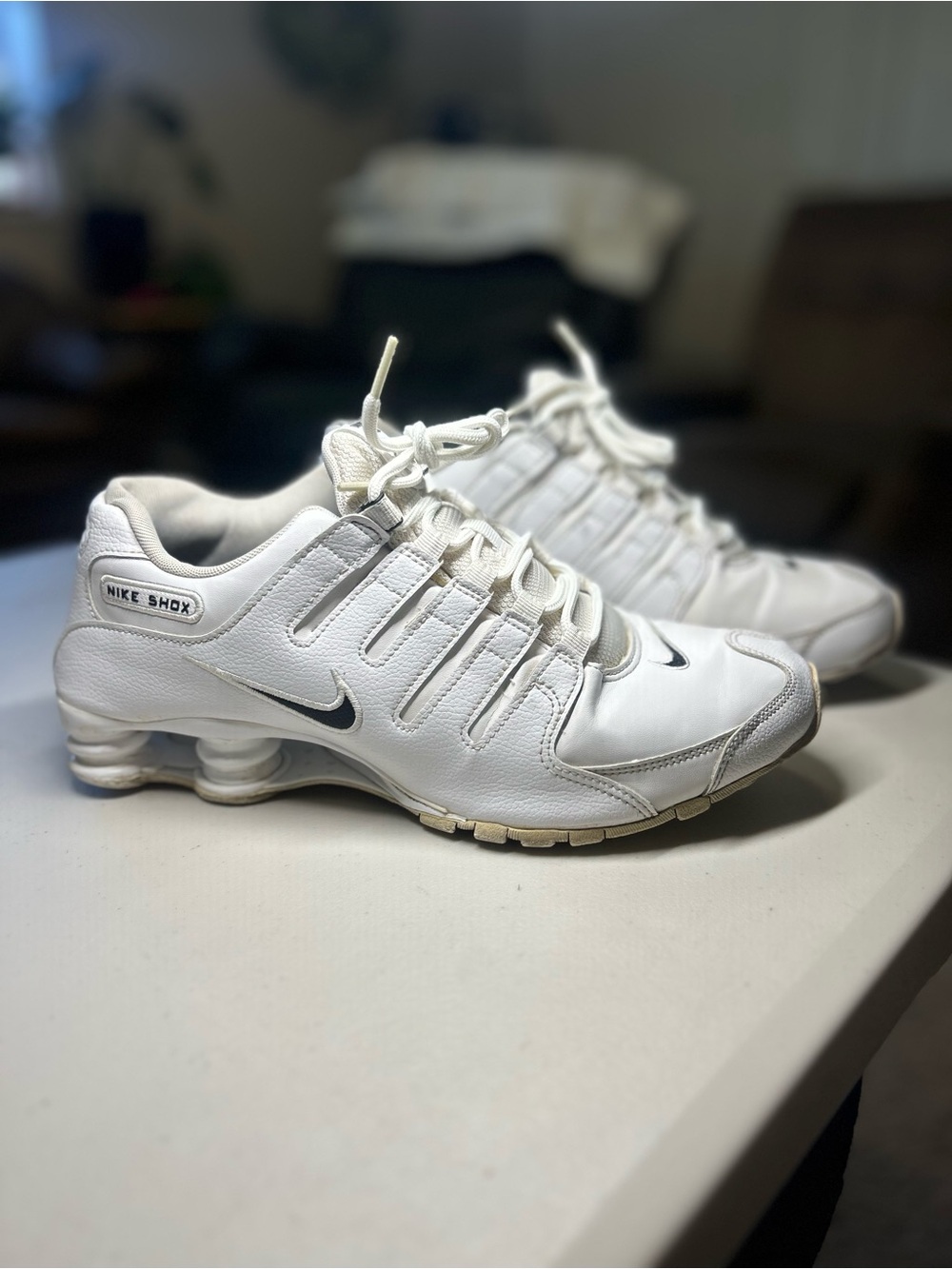 Nike Shox Y2K Retro Runner White Leather Sneakers Men’s Size 9.5